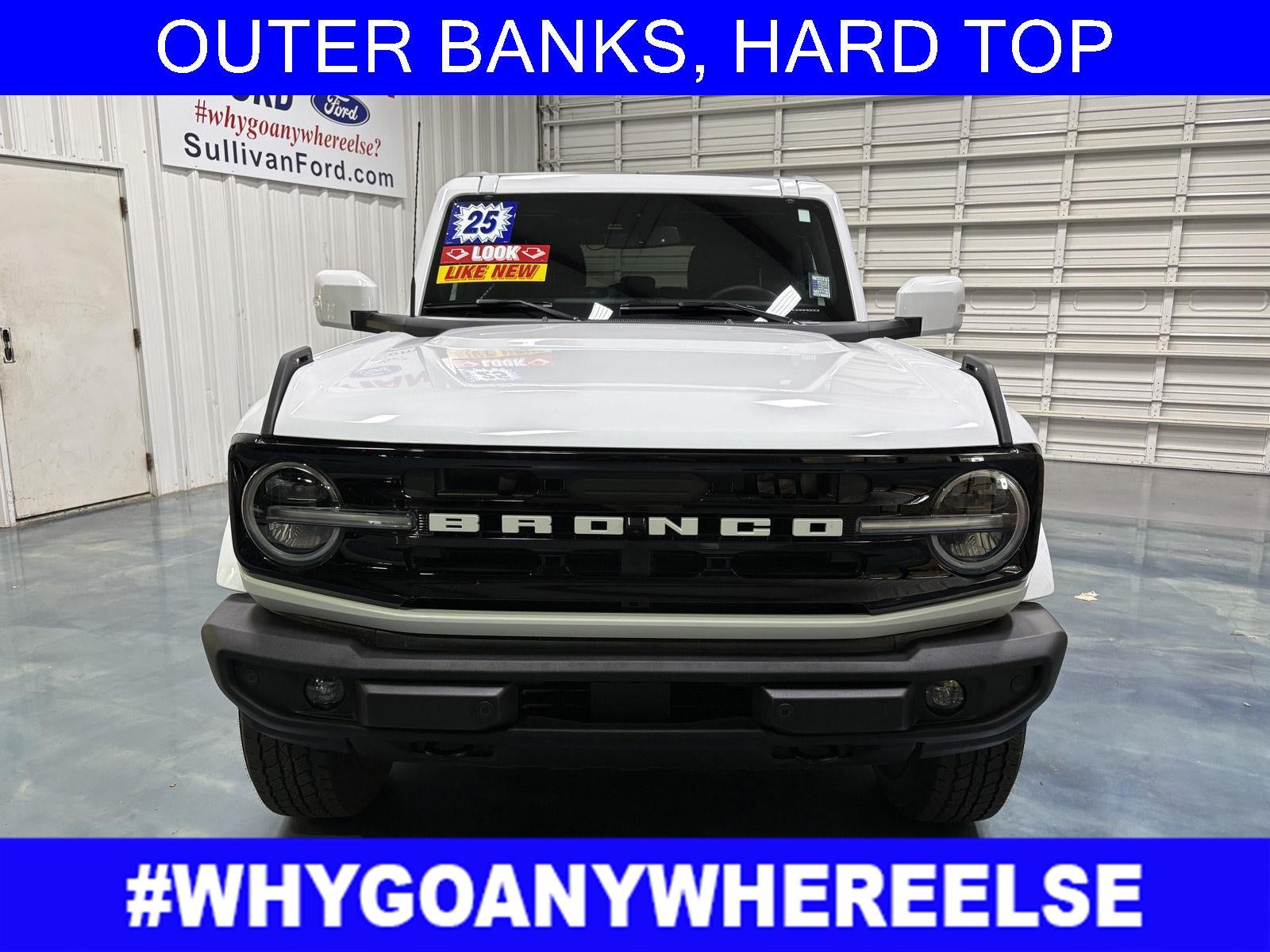 2025 Ford Bronco Outer Banks in Oxford White — front three-quarter view