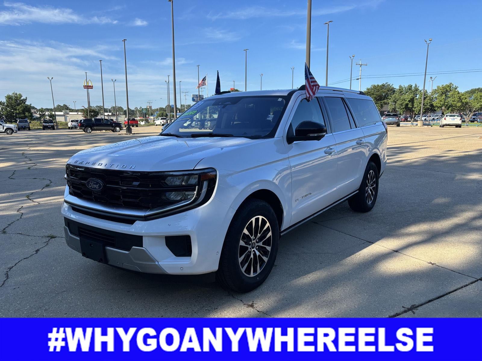 2025 Ford Expedition Max Platinum in Oxford White — front three-quarter view