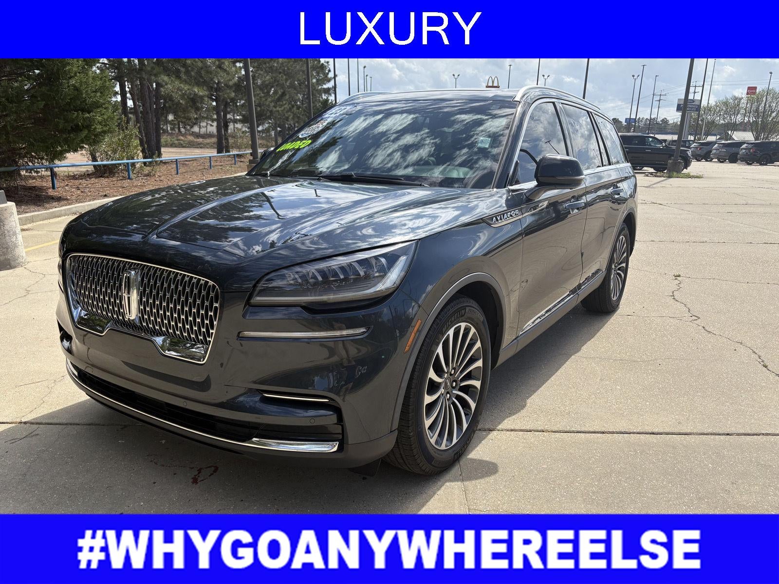 2023 Lincoln Aviator Reserve in Flight Blue Metallic Clearcoat — front three-quarter view