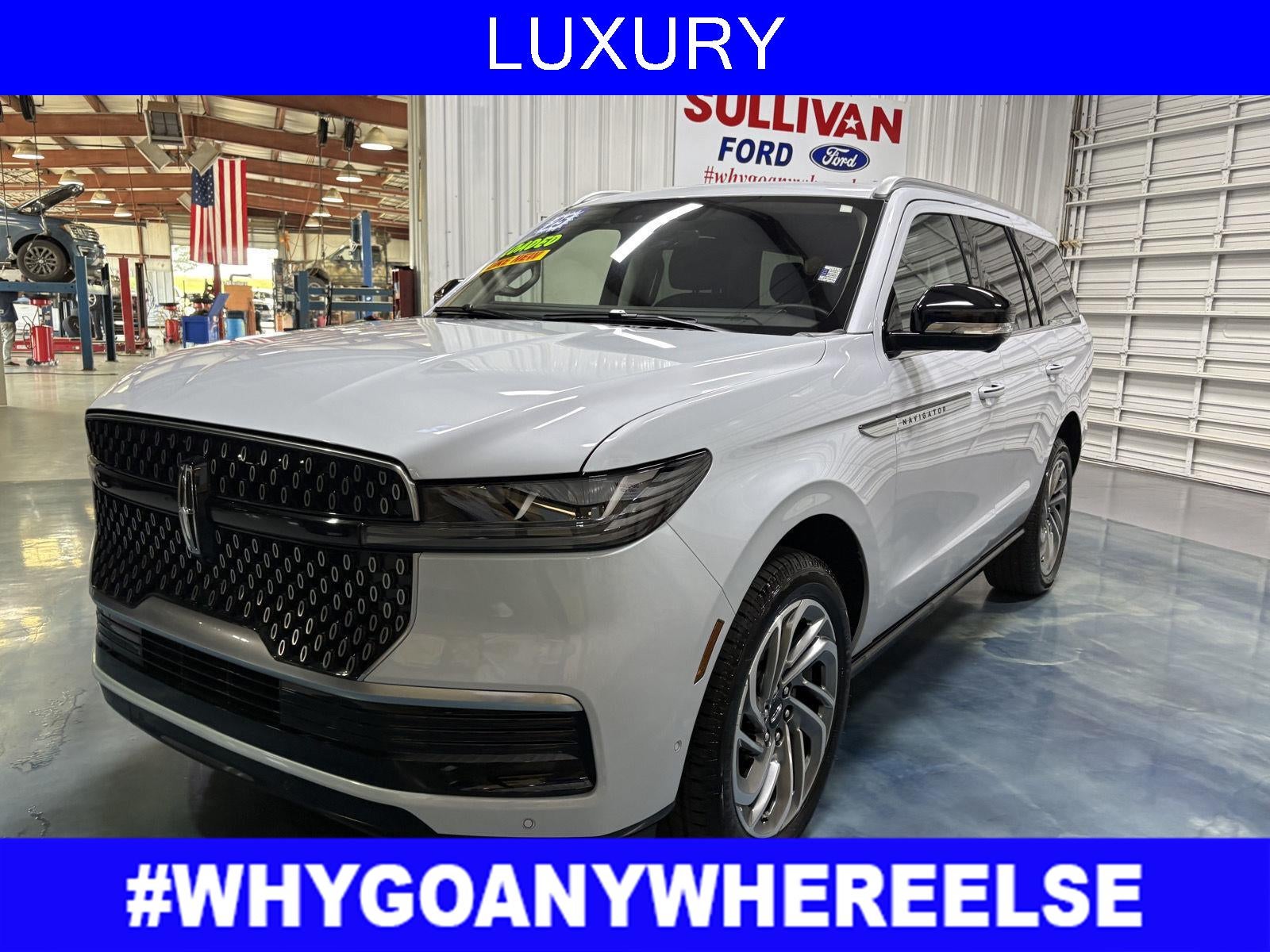 2025 Lincoln Navigator Reserve in Crystal White Metallic Clearcoat — front three-quarter view